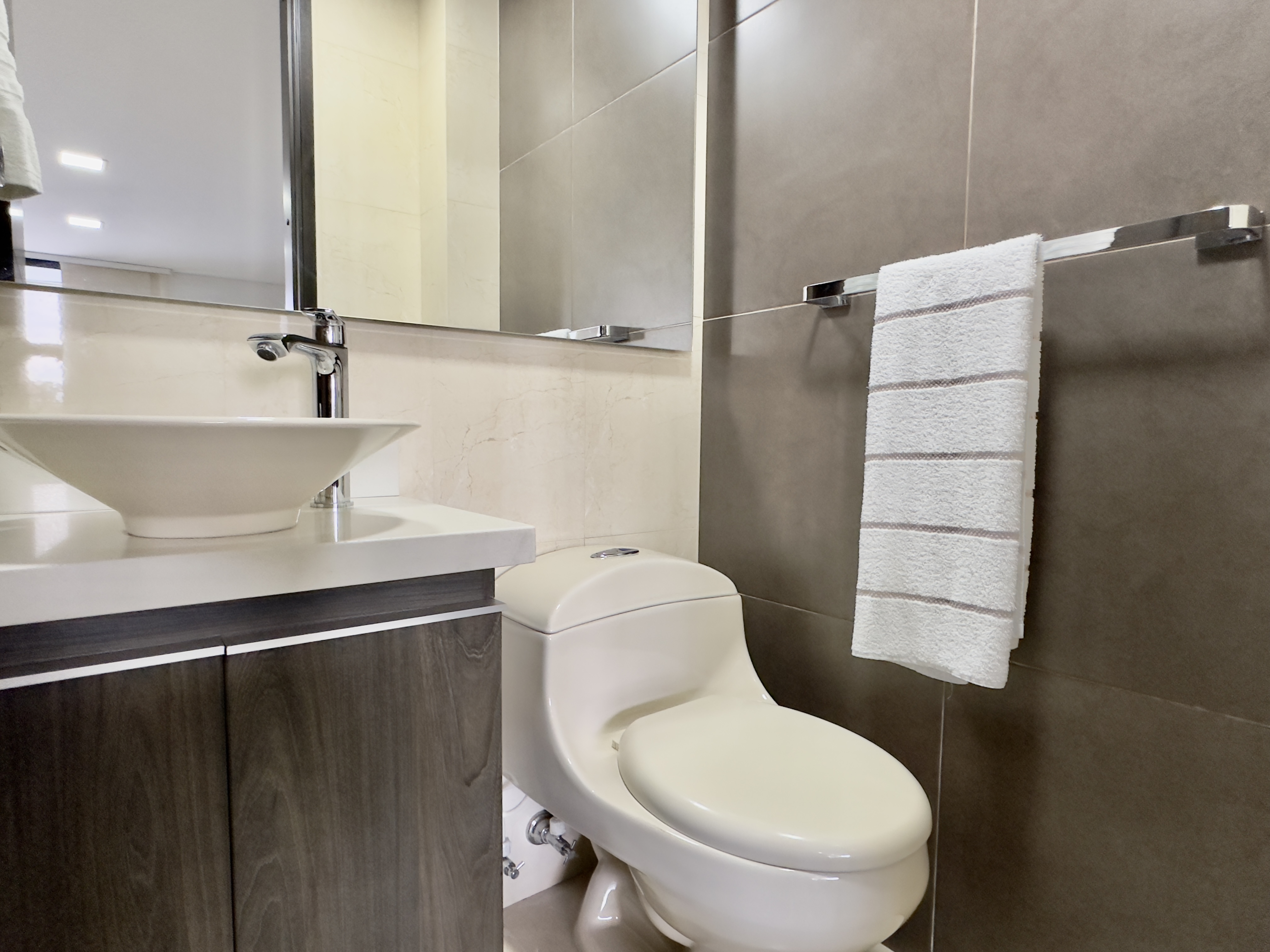 Sala Apartamento Categoría F — CH Elite Group 4 habitaciones